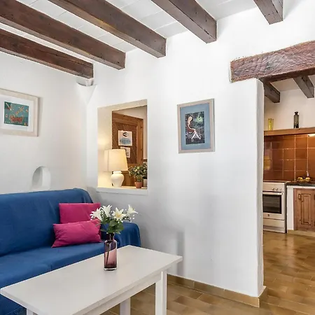 Holiday home In With House Sea View